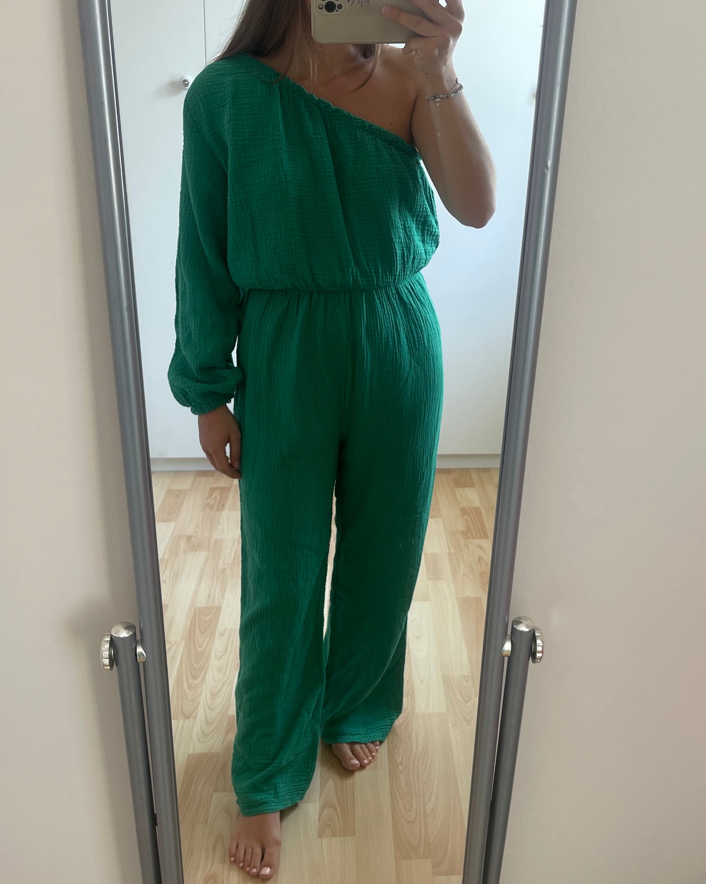 Combinaison Cléo asymétrique gaze de coton verte