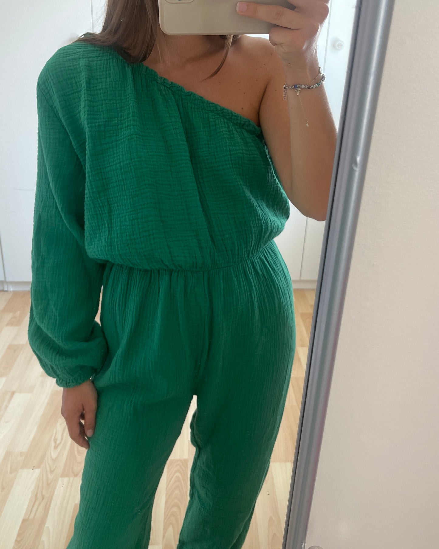 Combinaison Cléo asymétrique gaze de coton verte