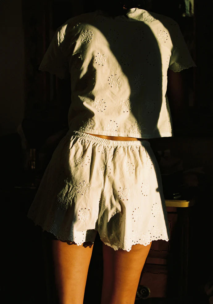 Short Luciana