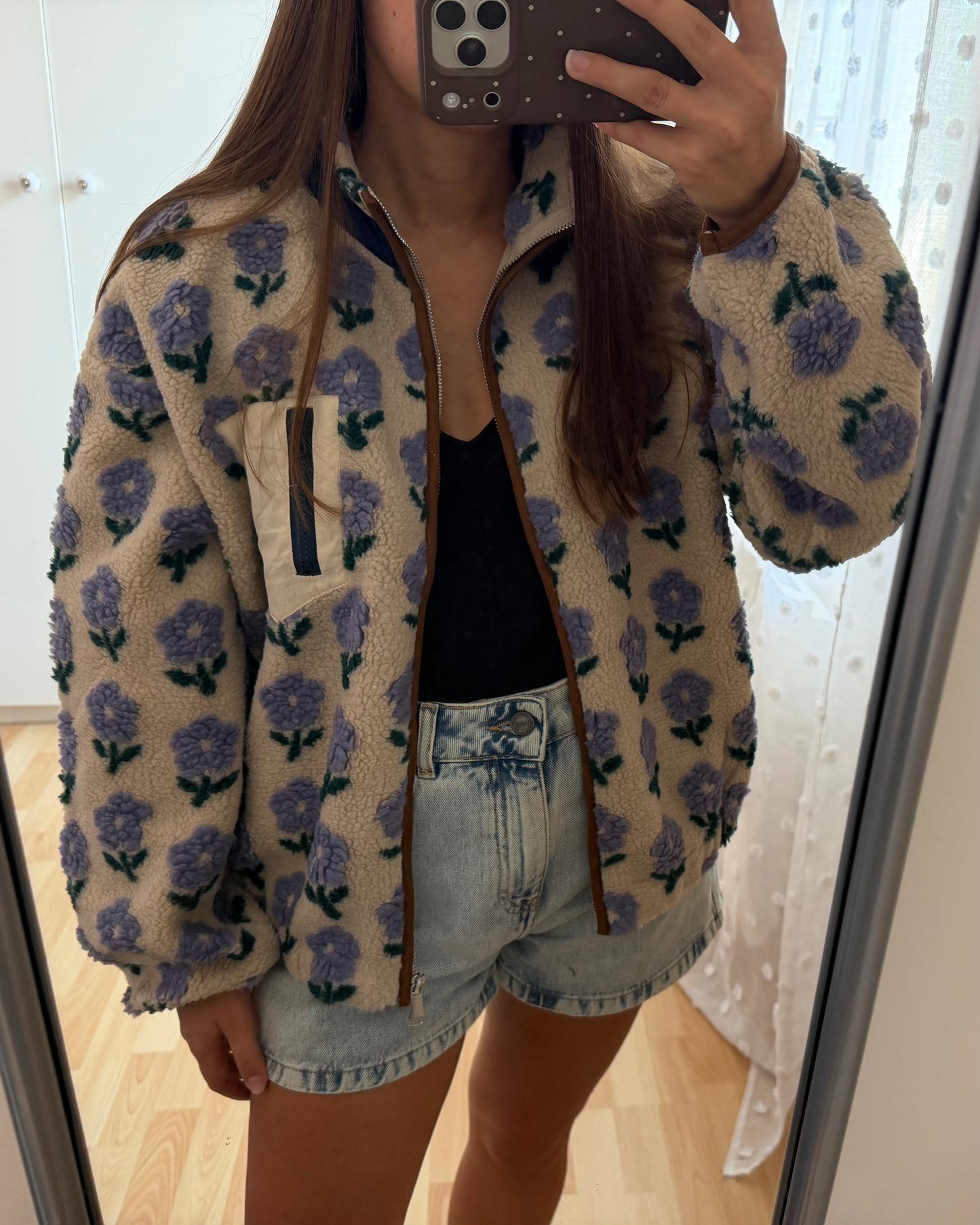 Veste polaire à fleurs lilas