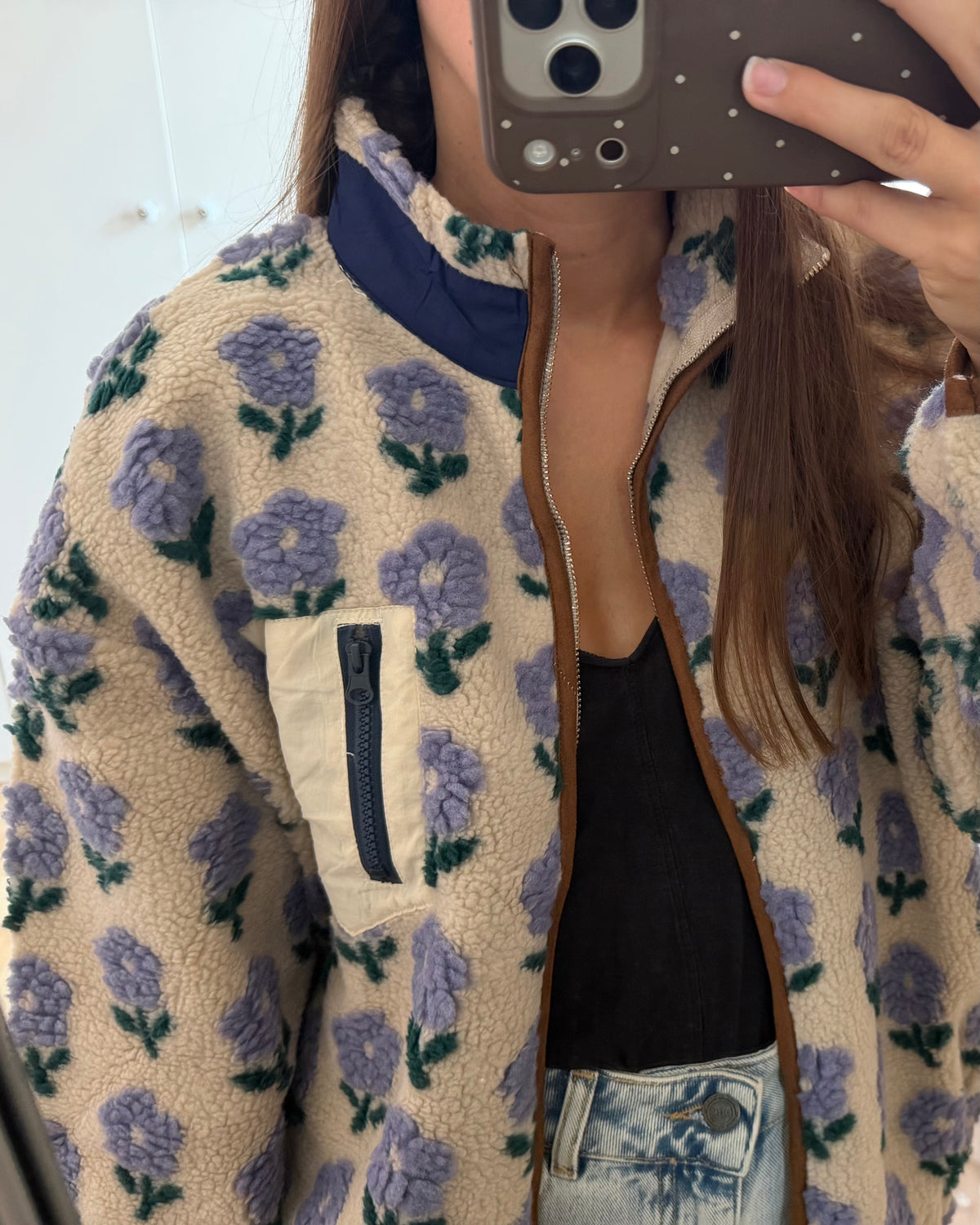 Veste polaire à fleurs lilas zippée